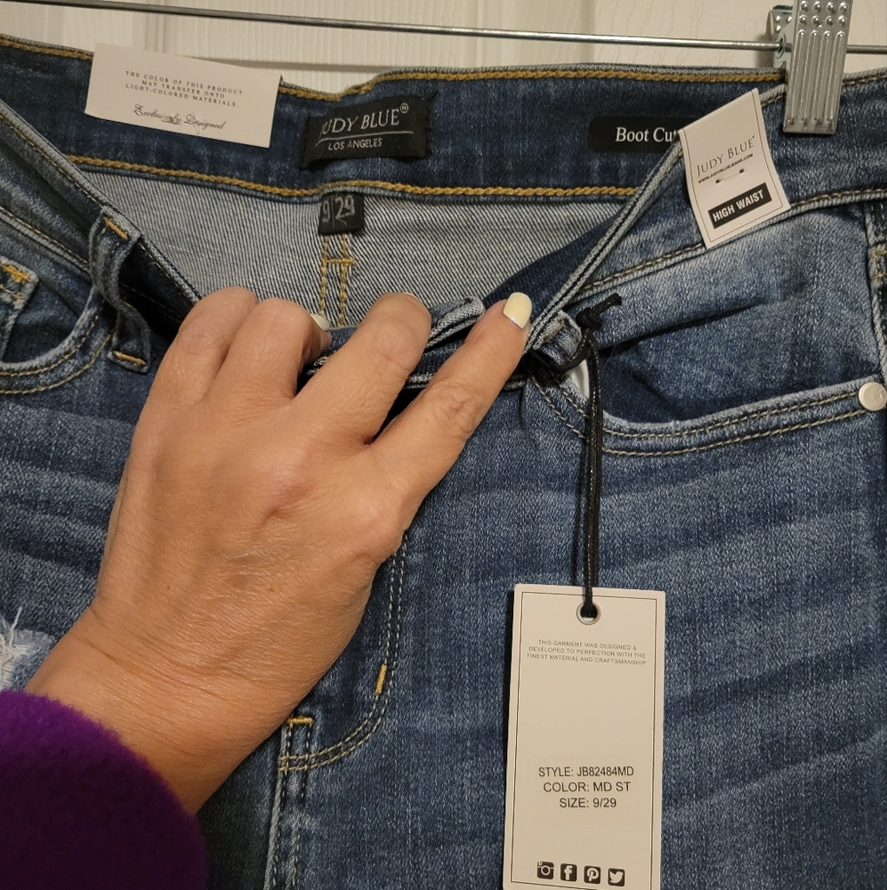 Judy Blue, High Waisted, Distressed, Boot Cut, NWT, 9/29